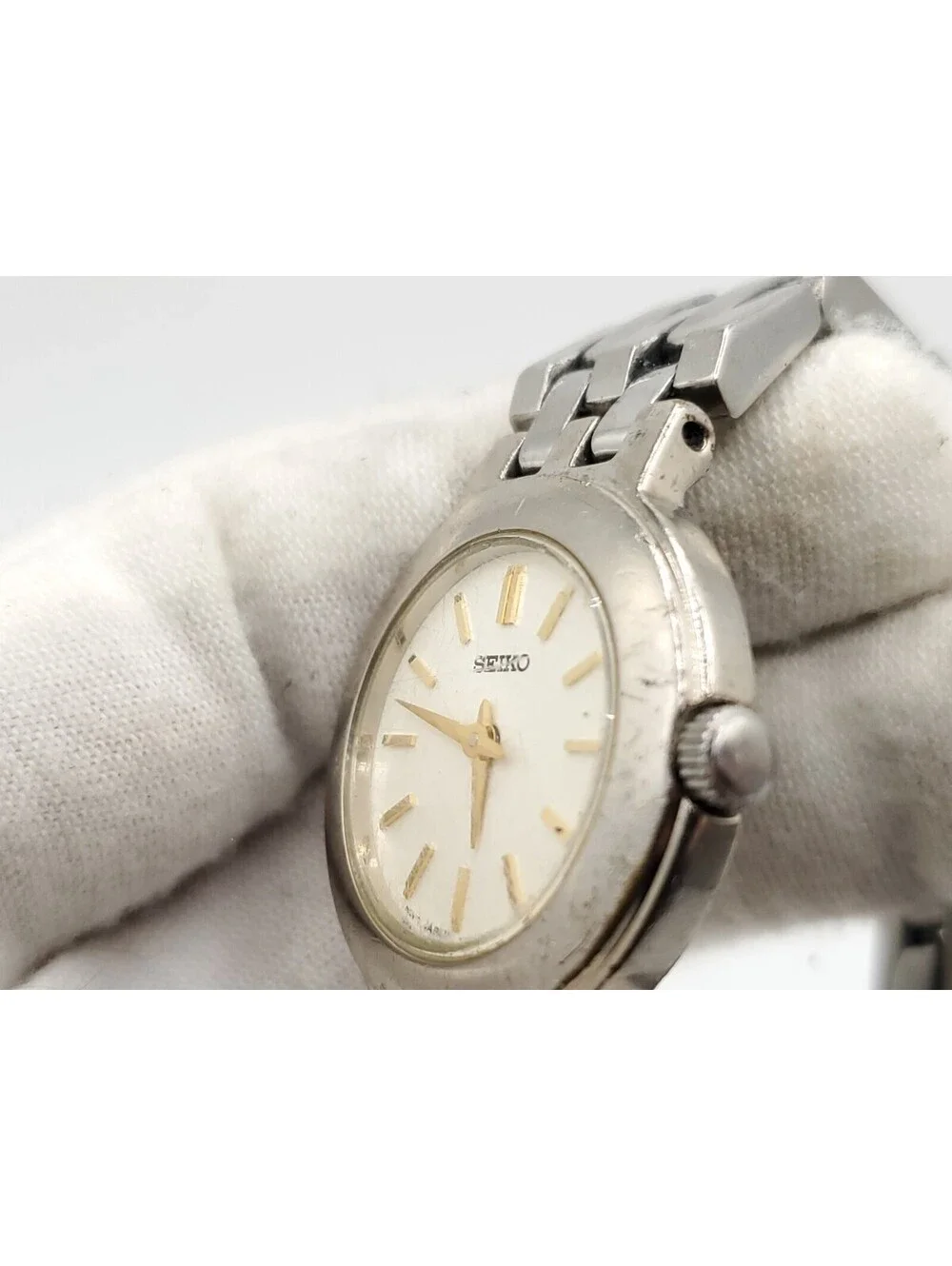 Seiko Quartz Watch Womens 25mm New Battery Silver Tone Round White Dial